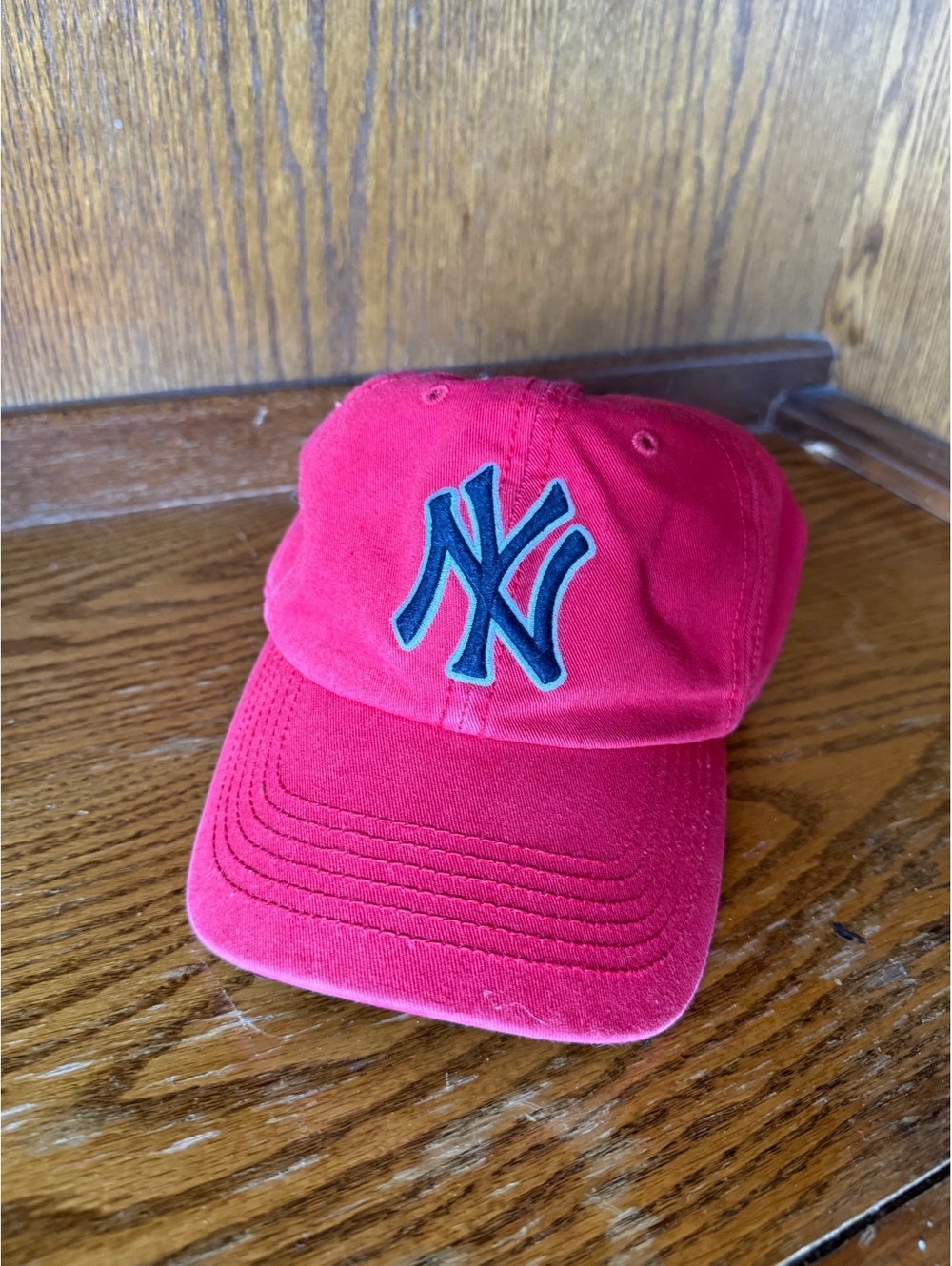 New York Yankees ’47 Franchise Red Cap Green Underbill